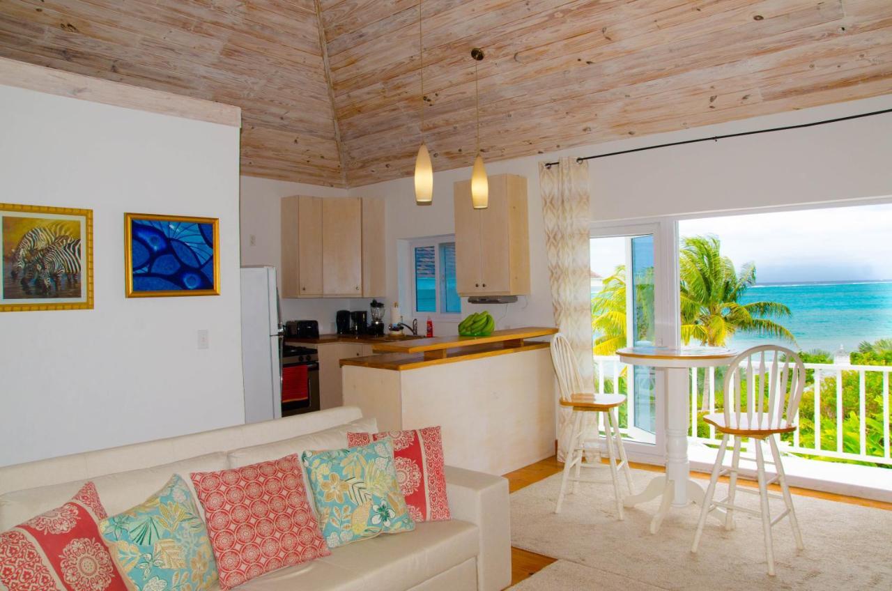 Ocean View Cottage - At Orange Hill ナッソー エクステリア 写真