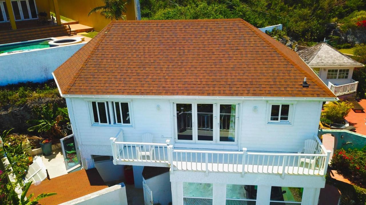 Ocean View Cottage - At Orange Hill ナッソー エクステリア 写真